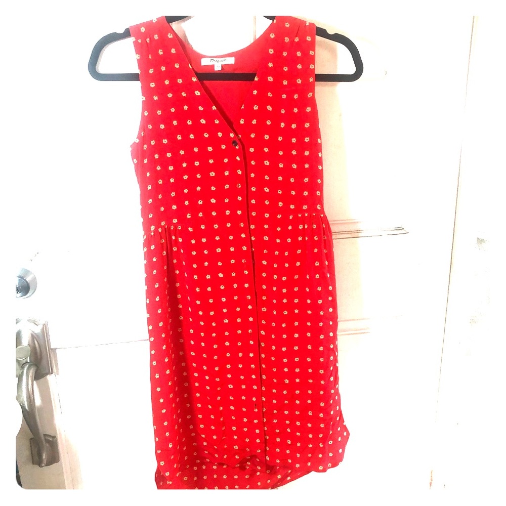 VINTAGE RED FLOWER DRESS